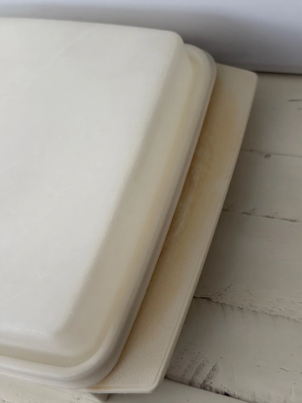 Vintage Tupperware #723-3 Deviled Egg/Serving Tray with Lid